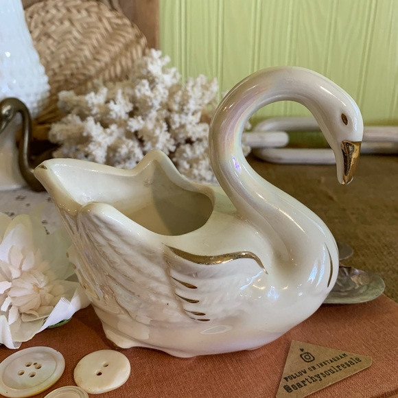 Vintage Swan Planter 🦢 - Picture 2 of 8